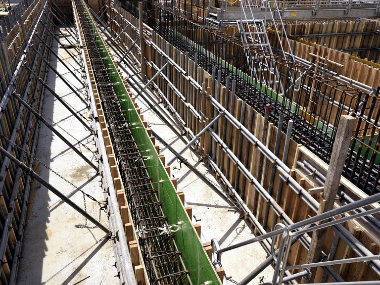 神奈川で型枠大工の業種について